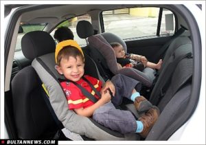 320069 167jyg 300x211 - امنیت کودک در خودرو با صندلی ماشین دلیجان