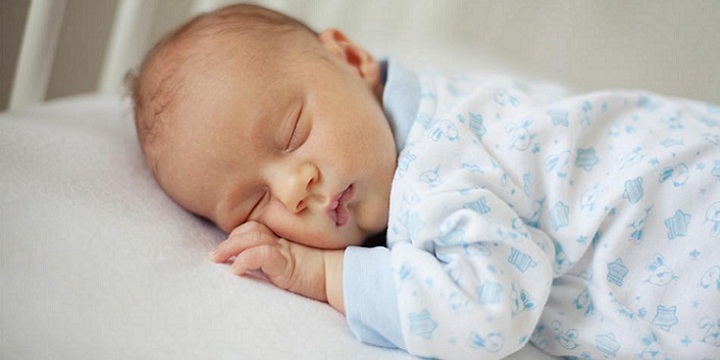 1100 baby cribs are best left bare - تنظیم خواب نوزاد، چگونه؟