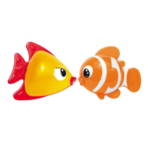 مگنتی برند تولو Tolo Kissing Fish22 210x210 - قوری پازل برند تولو | Tolo Teatime Shape Sorter