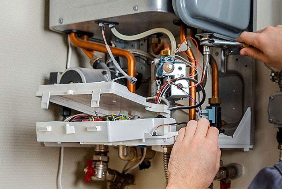 تعمیرکار متخصص پکیج دیواری